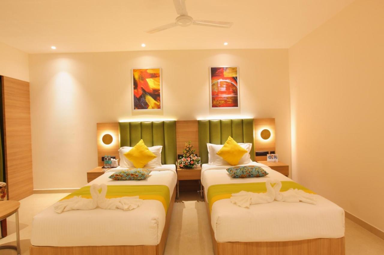 The Grand Ambassador Hotel Kottayam Luaran gambar
